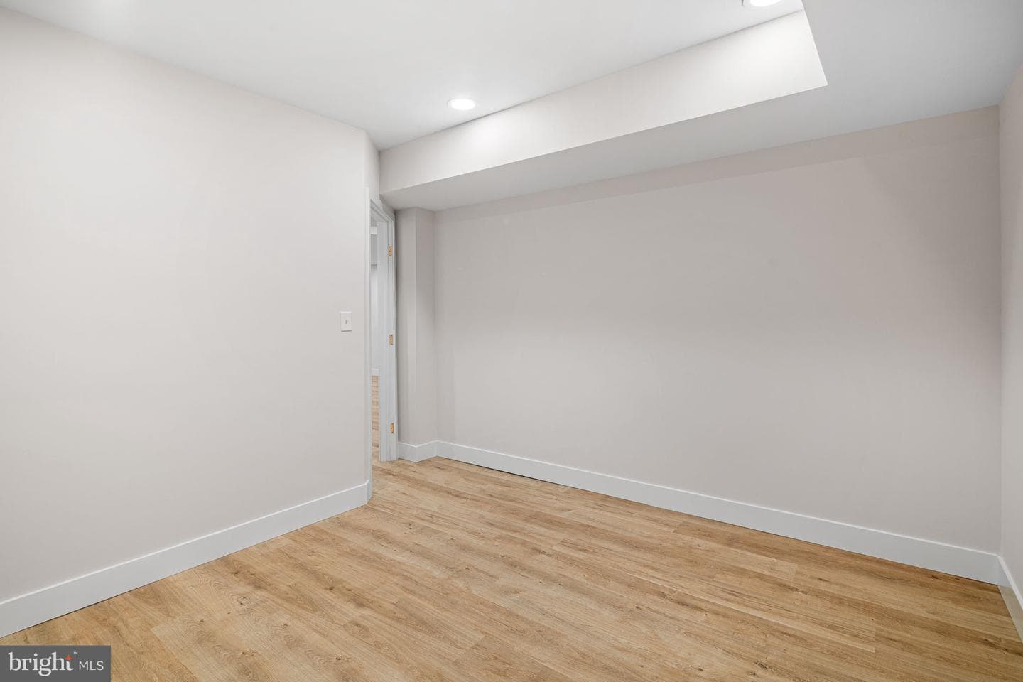 323 Winding Way photo 31