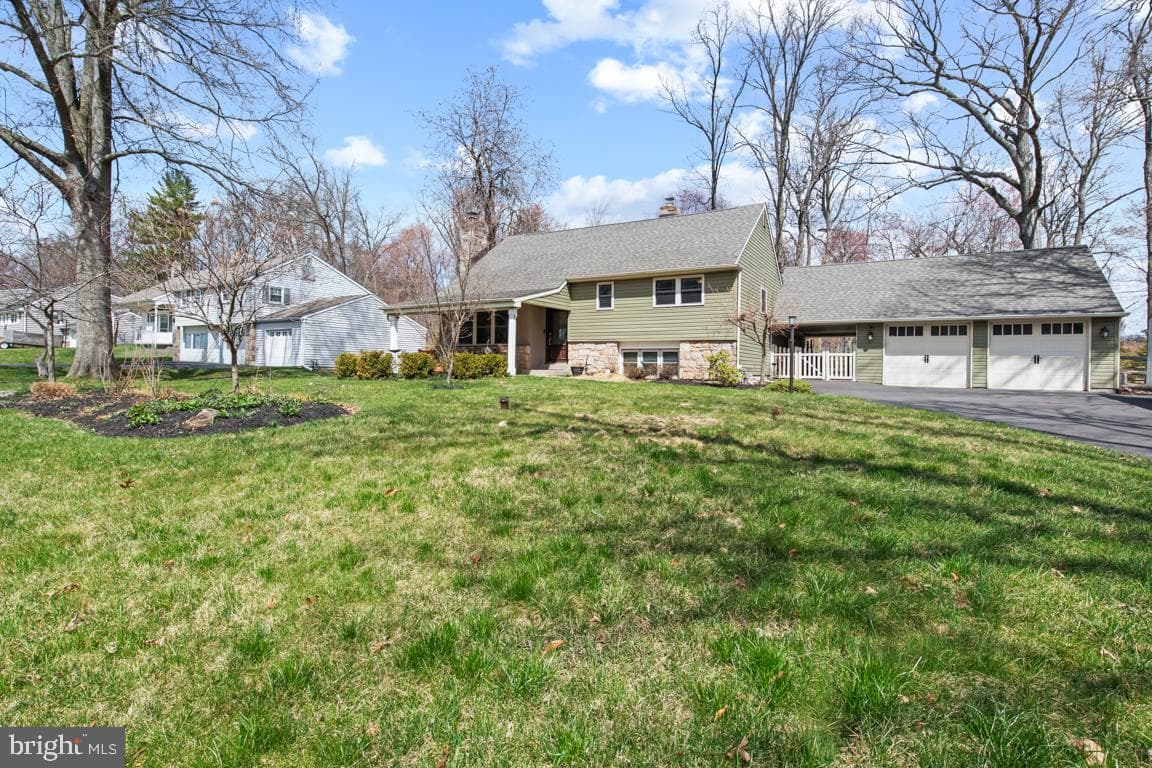 220 Hibbert Road