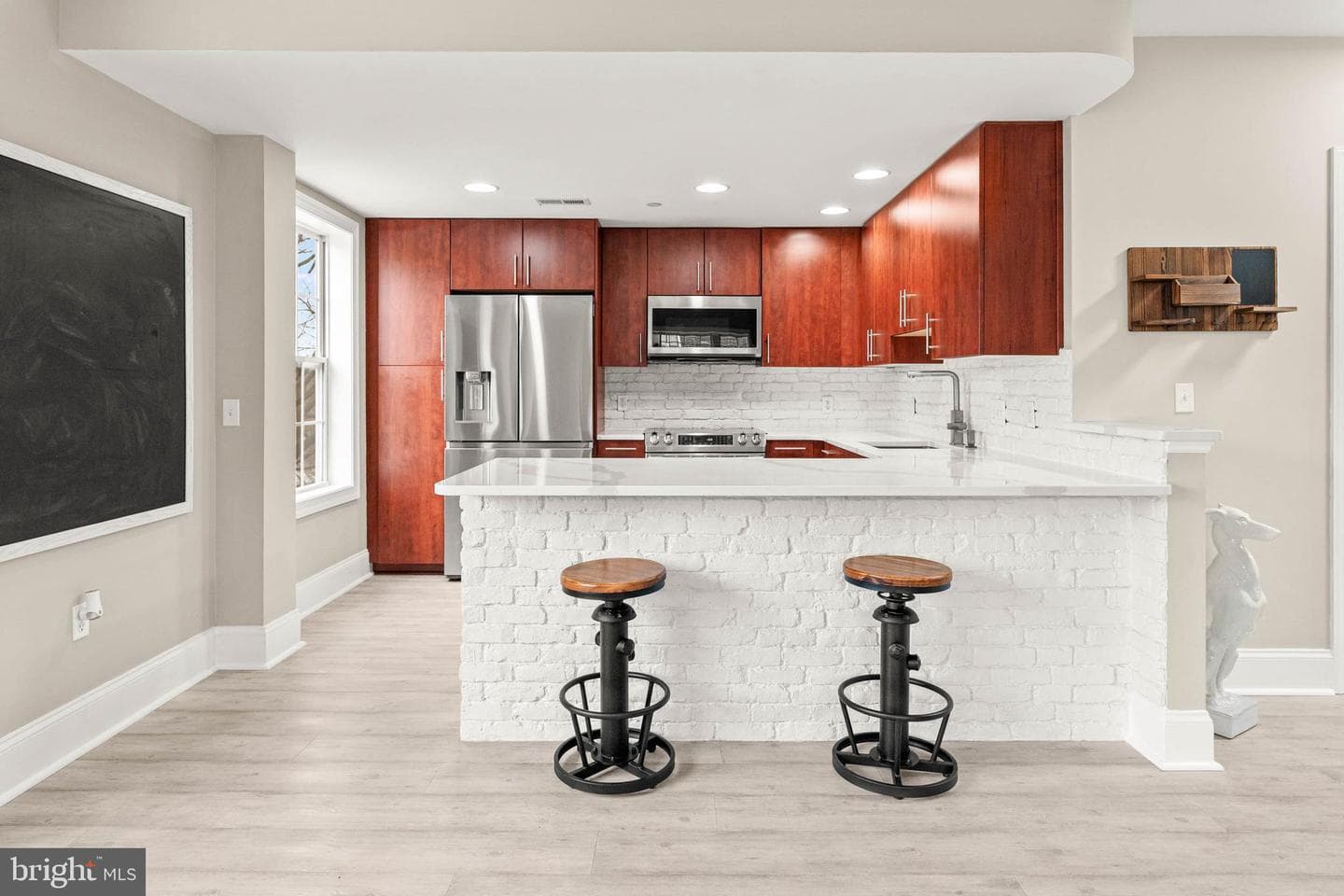 821 Harry Street #105 photo 7