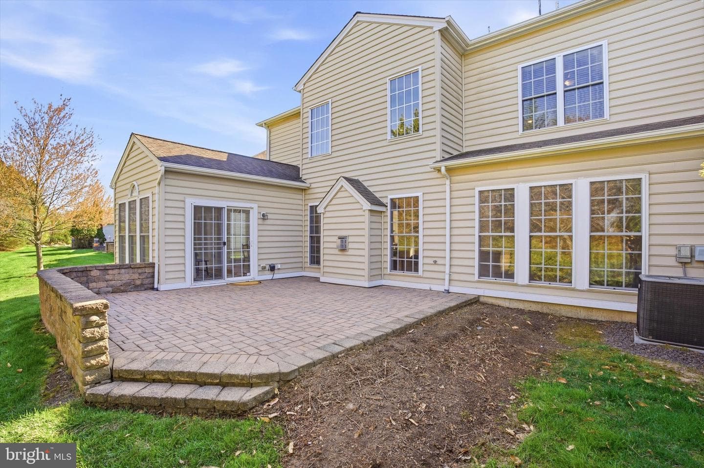 371 Primrose Drive photo 32