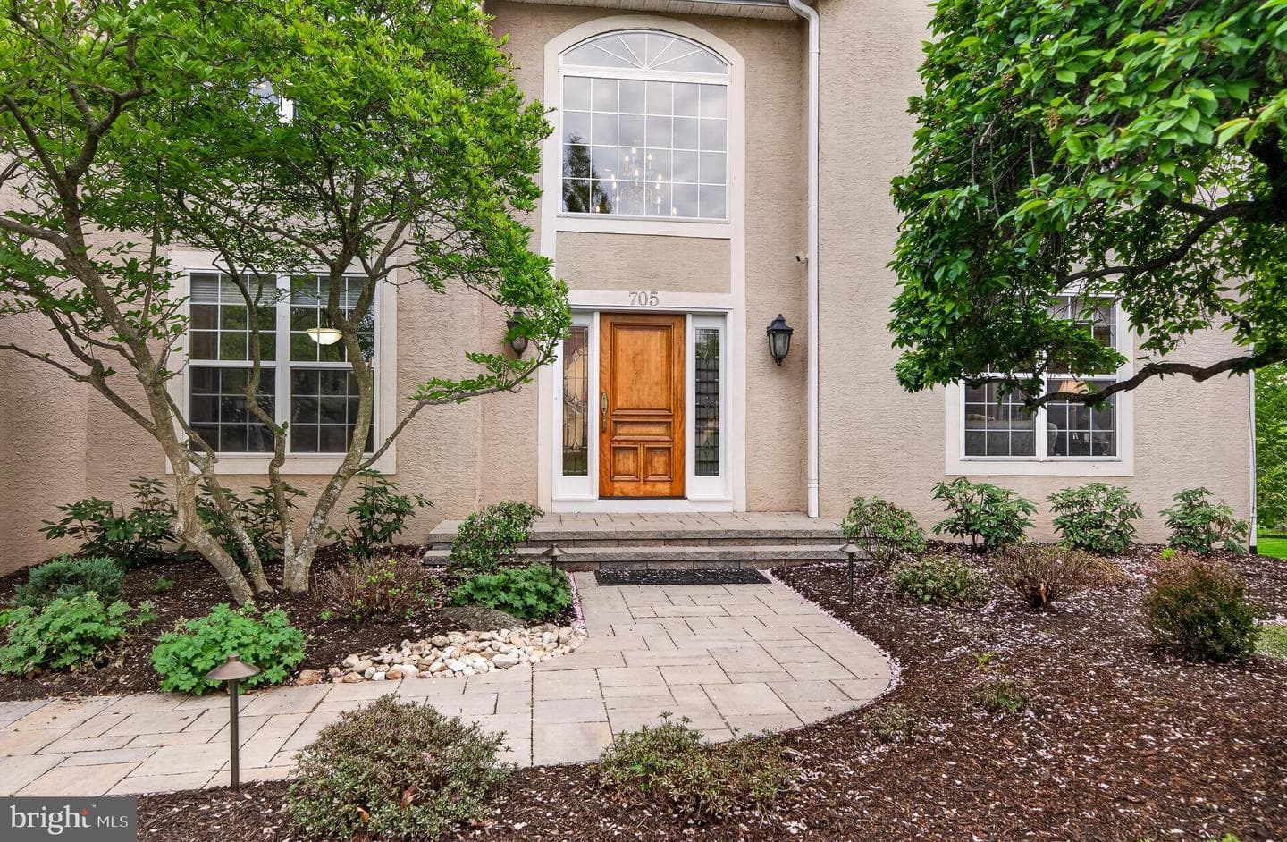 705 Lake Drive photo 4