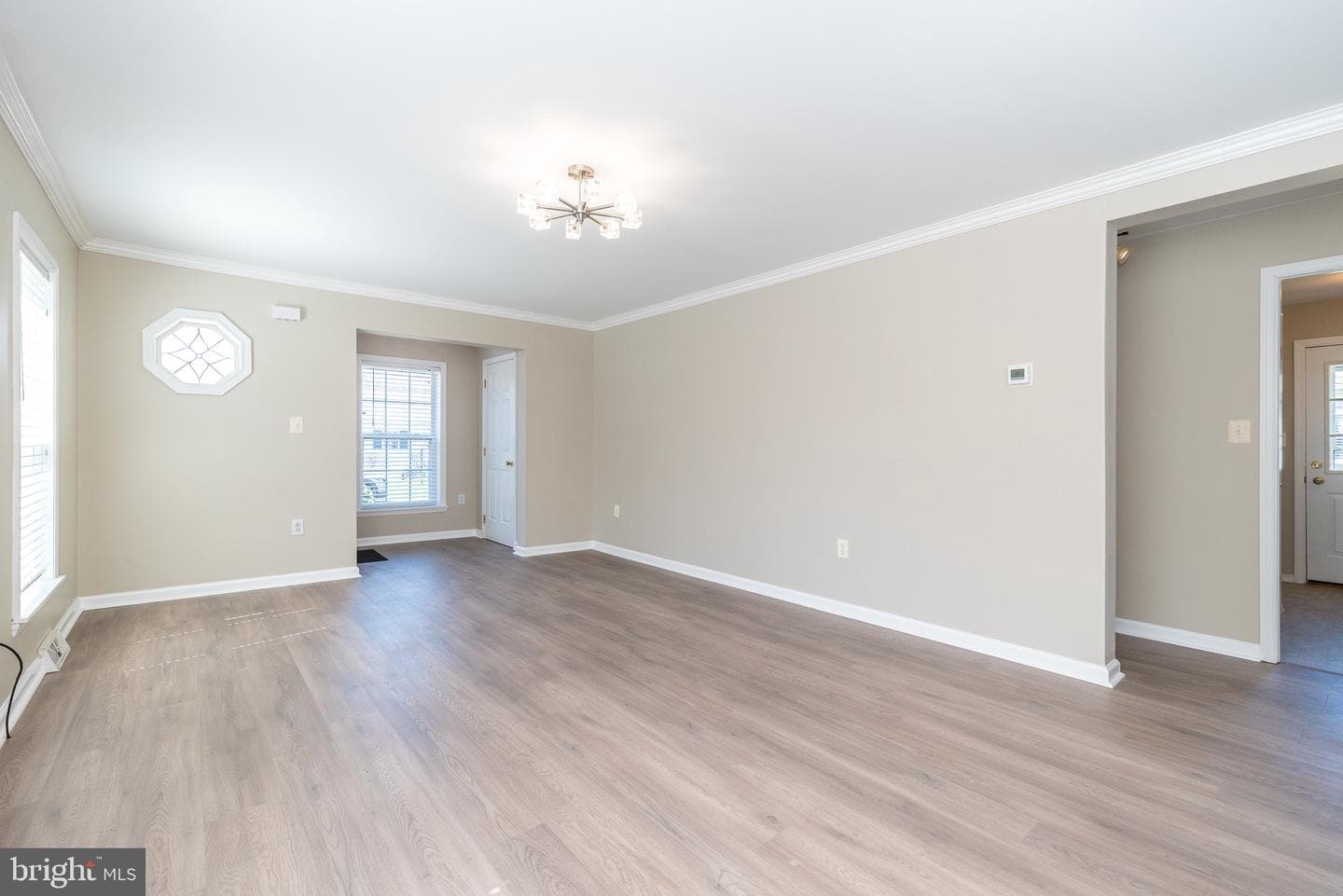 2038 Highland Court #2038 photo 11