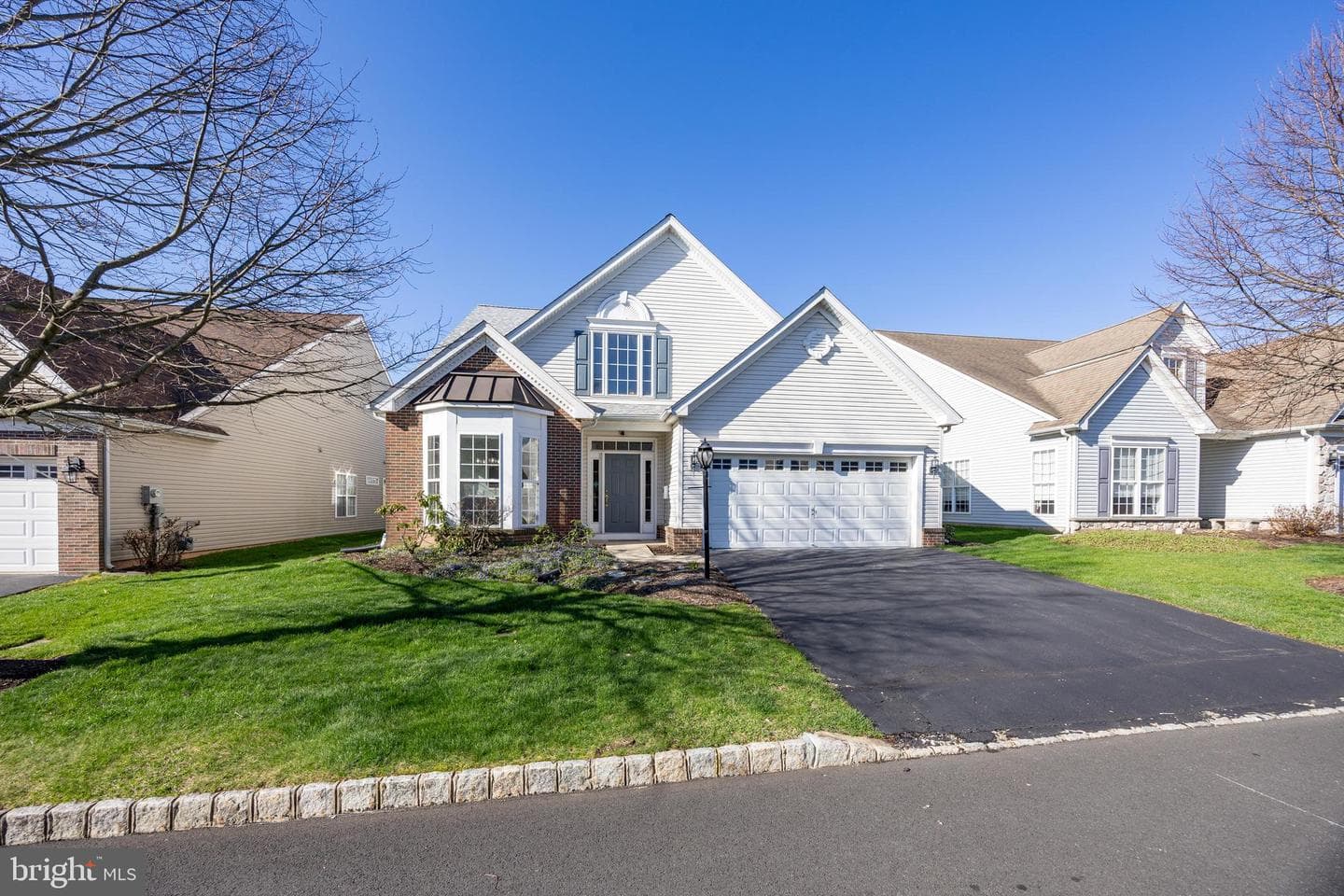 3874 Somerset Drive photo 2