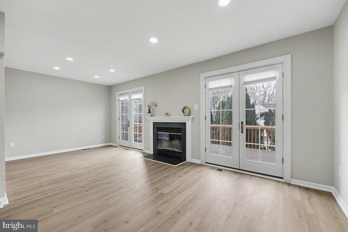 42 White Pine Court photo 10