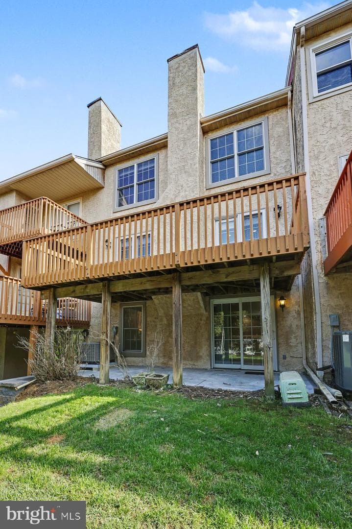 42 White Pine Court photo 32