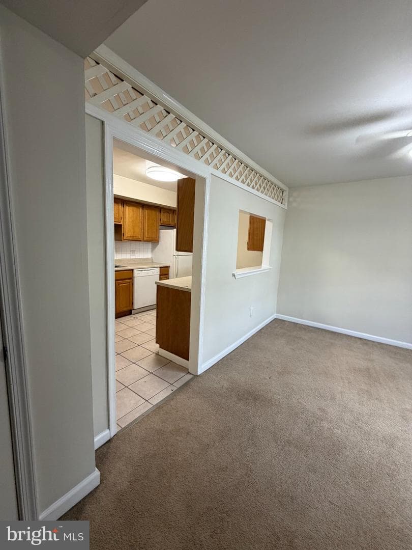 2404 Whitpain Hls photo 36