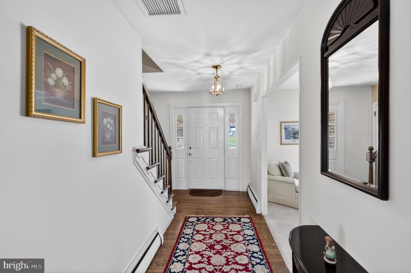315 Thomas Drive photo 4