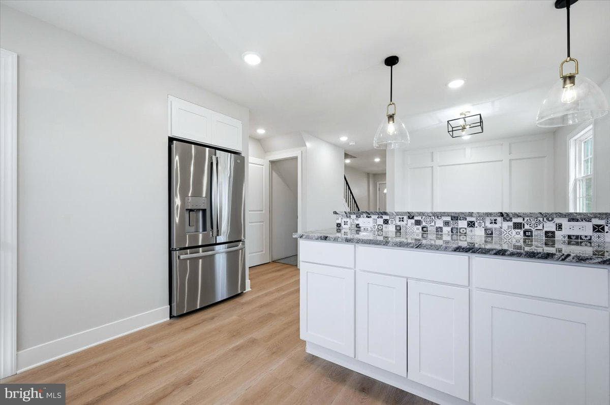 582 Walnut Street photo 18