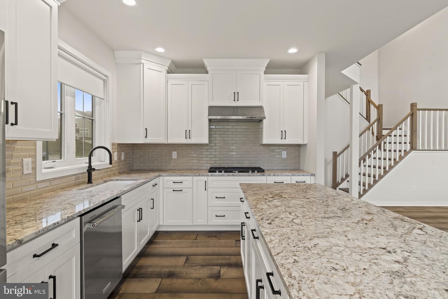 33 Tamarack Circle photo 13