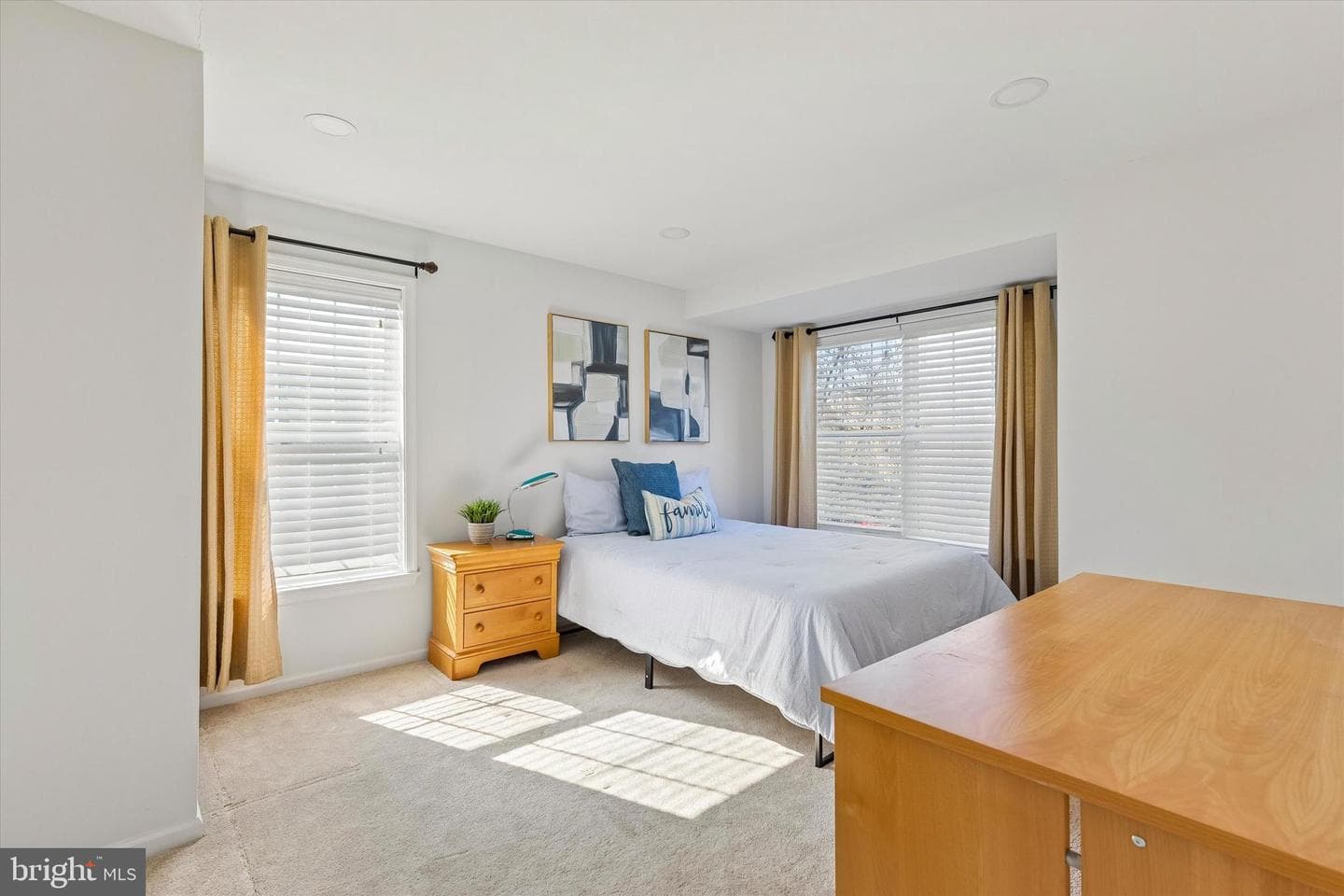 100 White Tower Lane photo 21