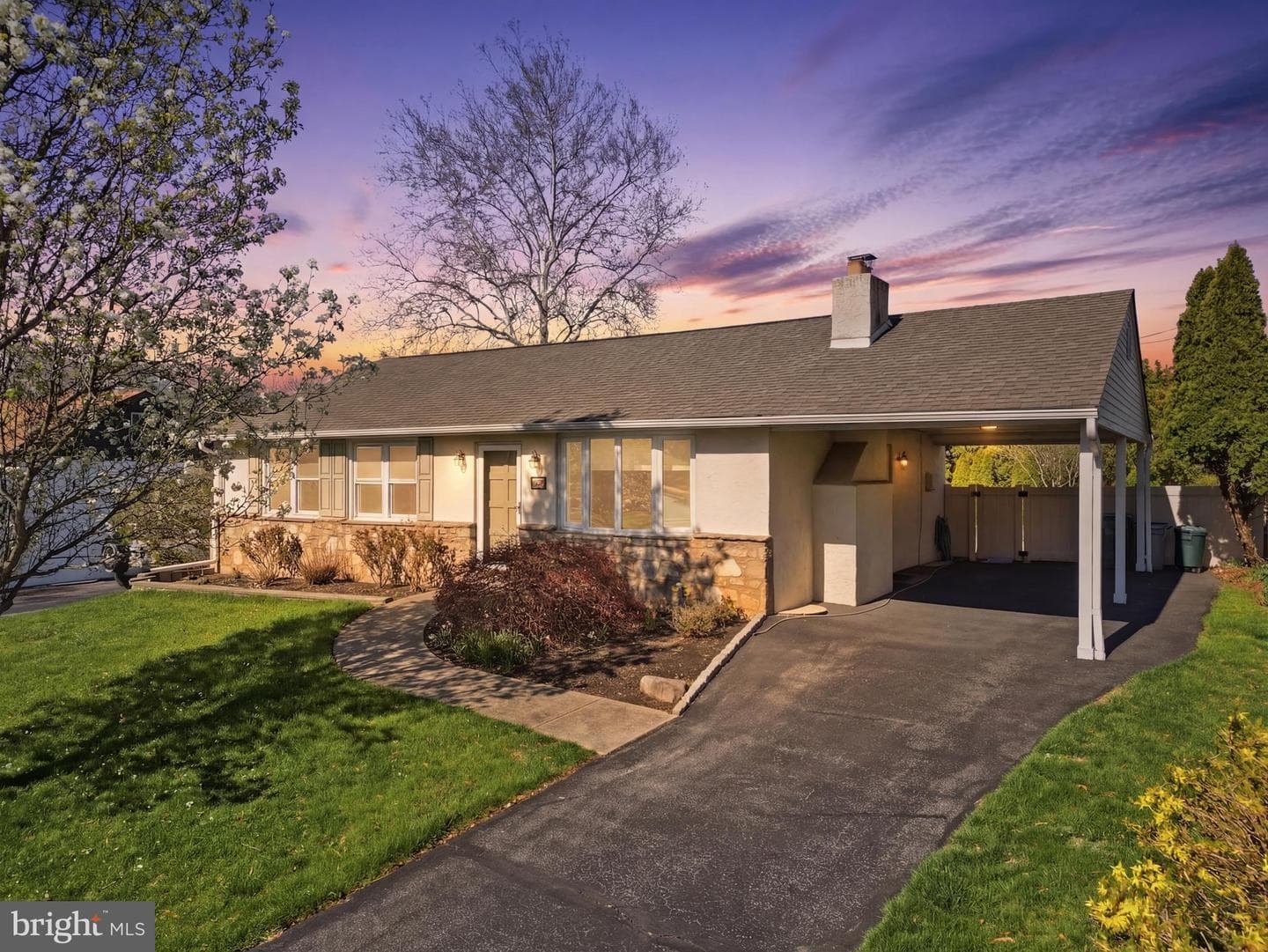 2015 Spring Mill Road