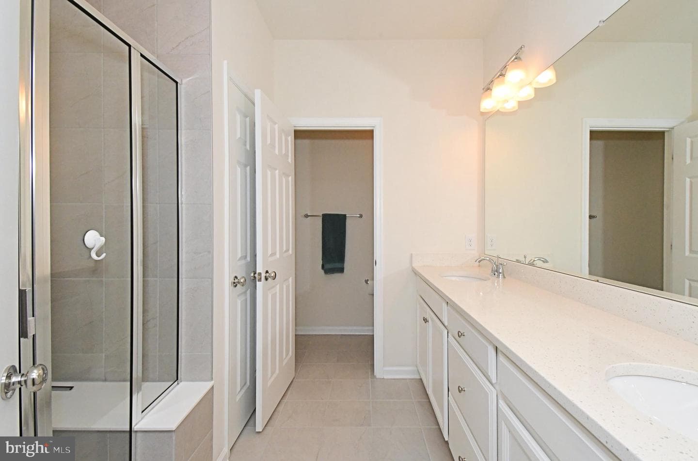 442 Sanctuary Court photo 23