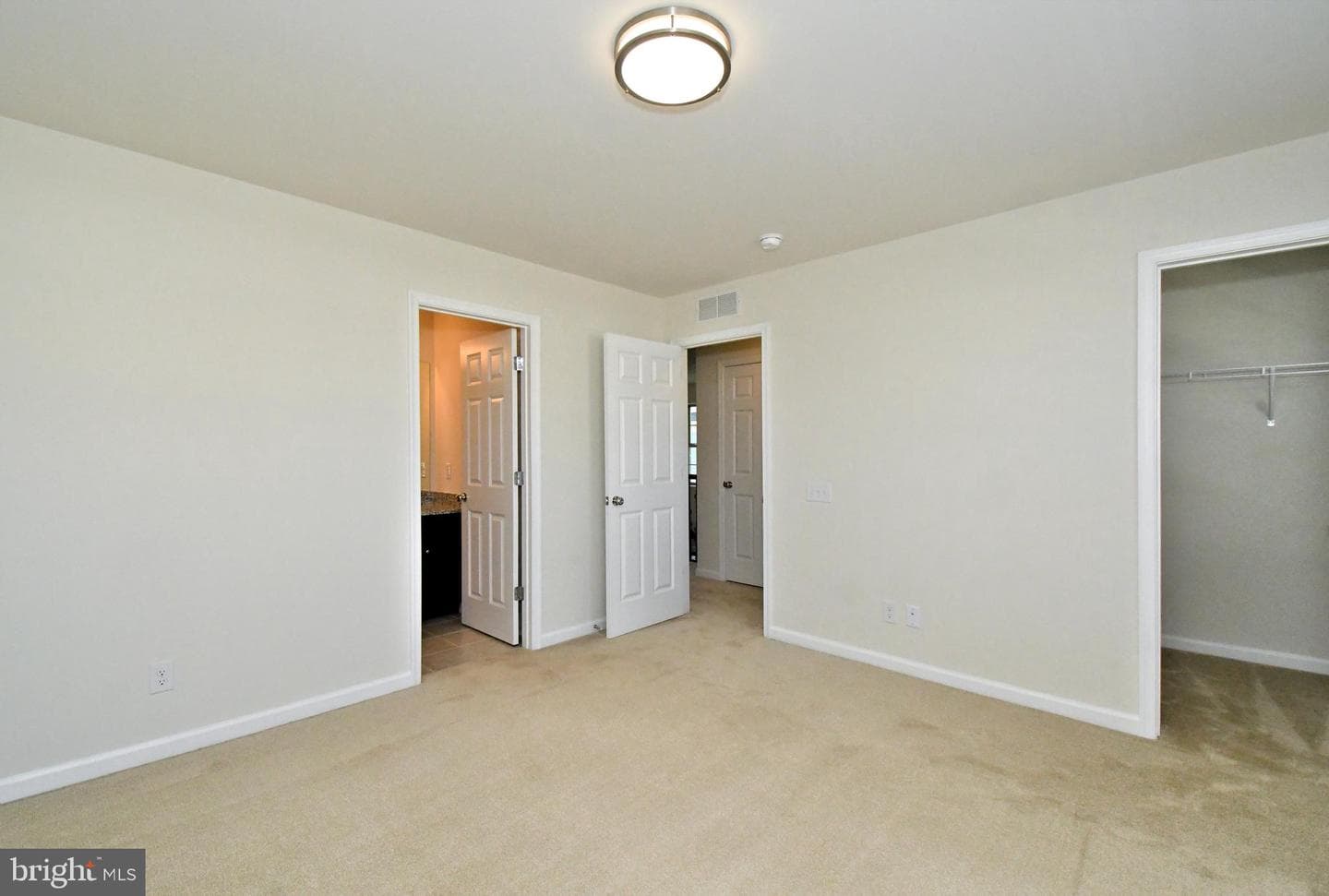 442 Sanctuary Court photo 34