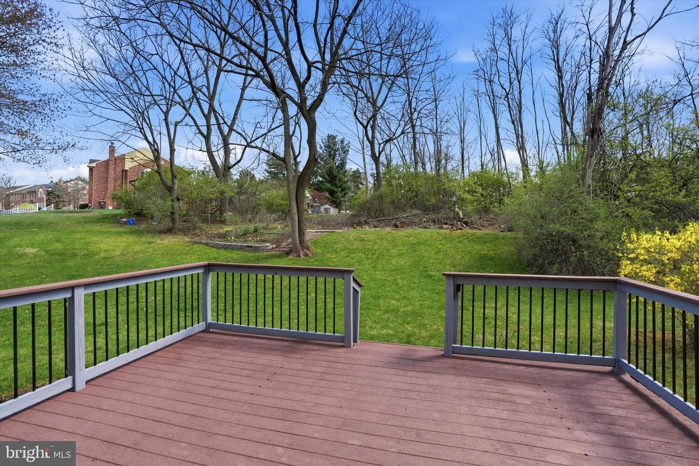 537 Susan Drive photo 23