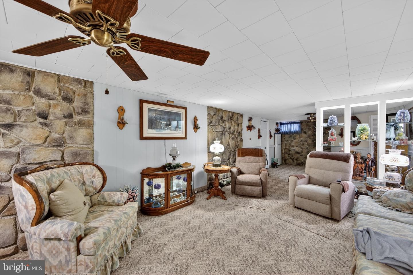 433 Washington Street photo 16