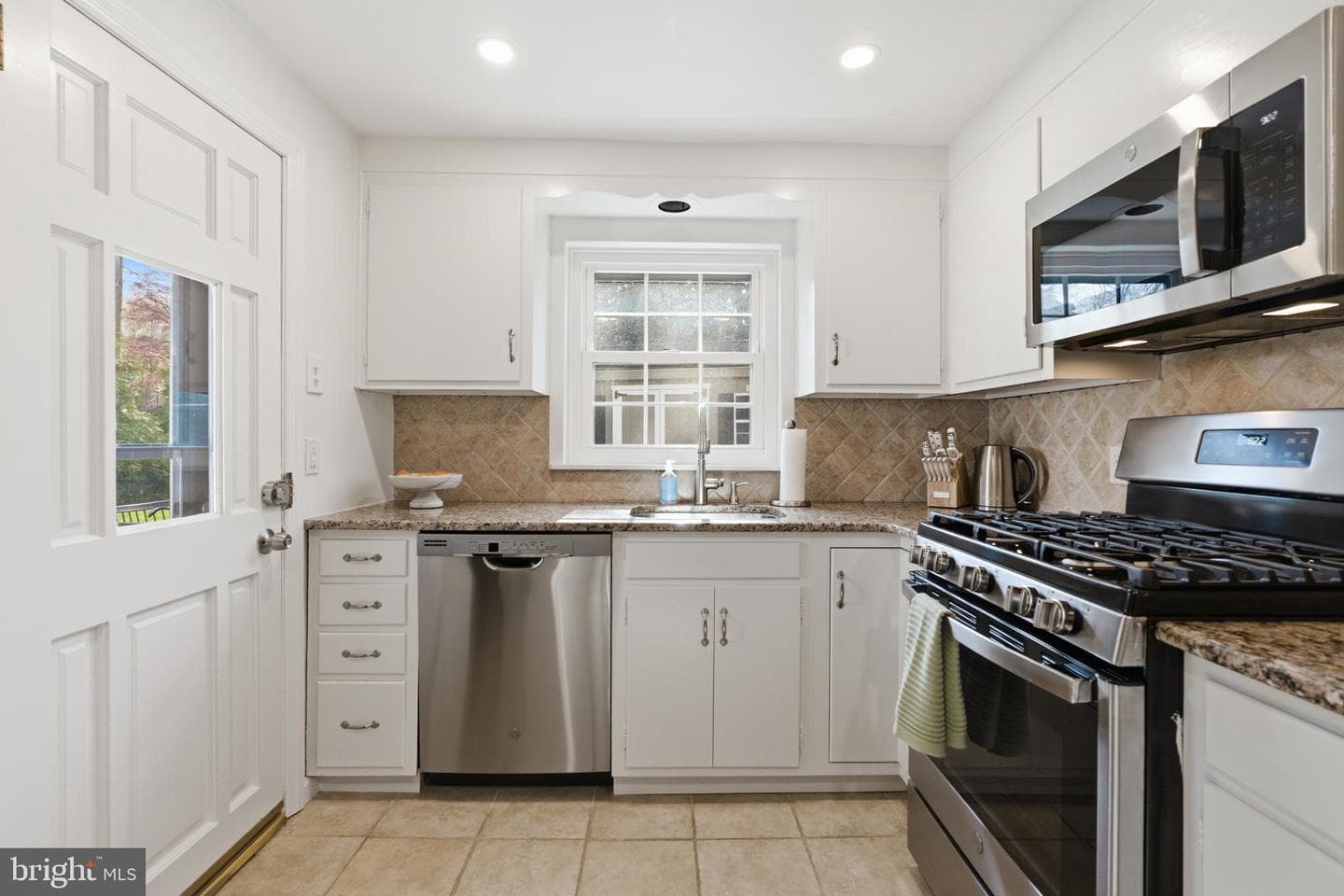 529 Shortridge Drive photo 12