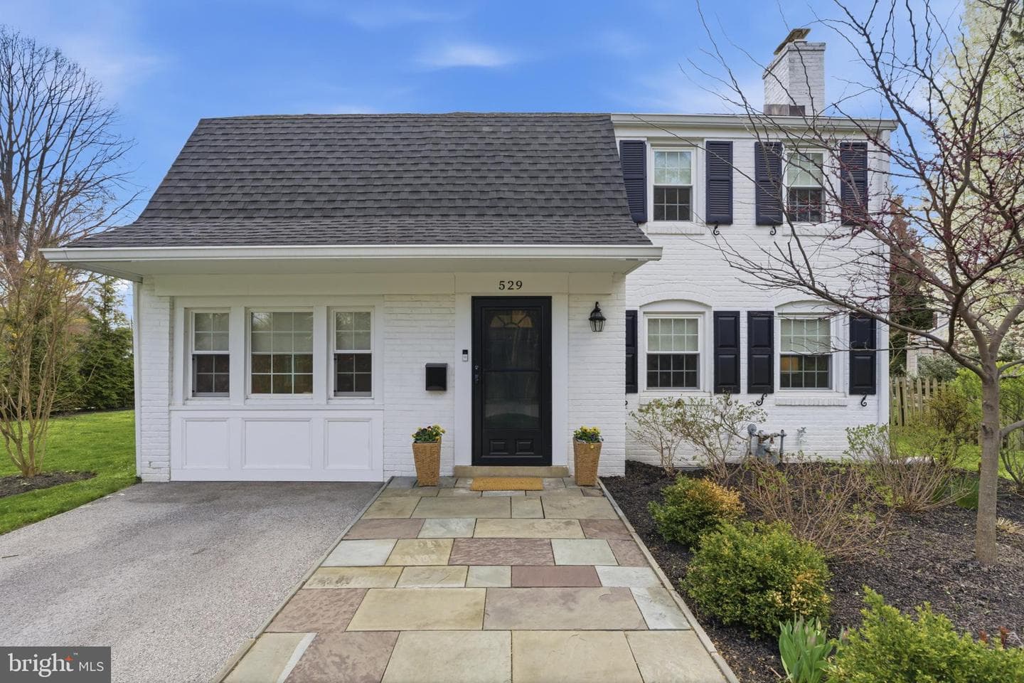 529 Shortridge Drive photo 3