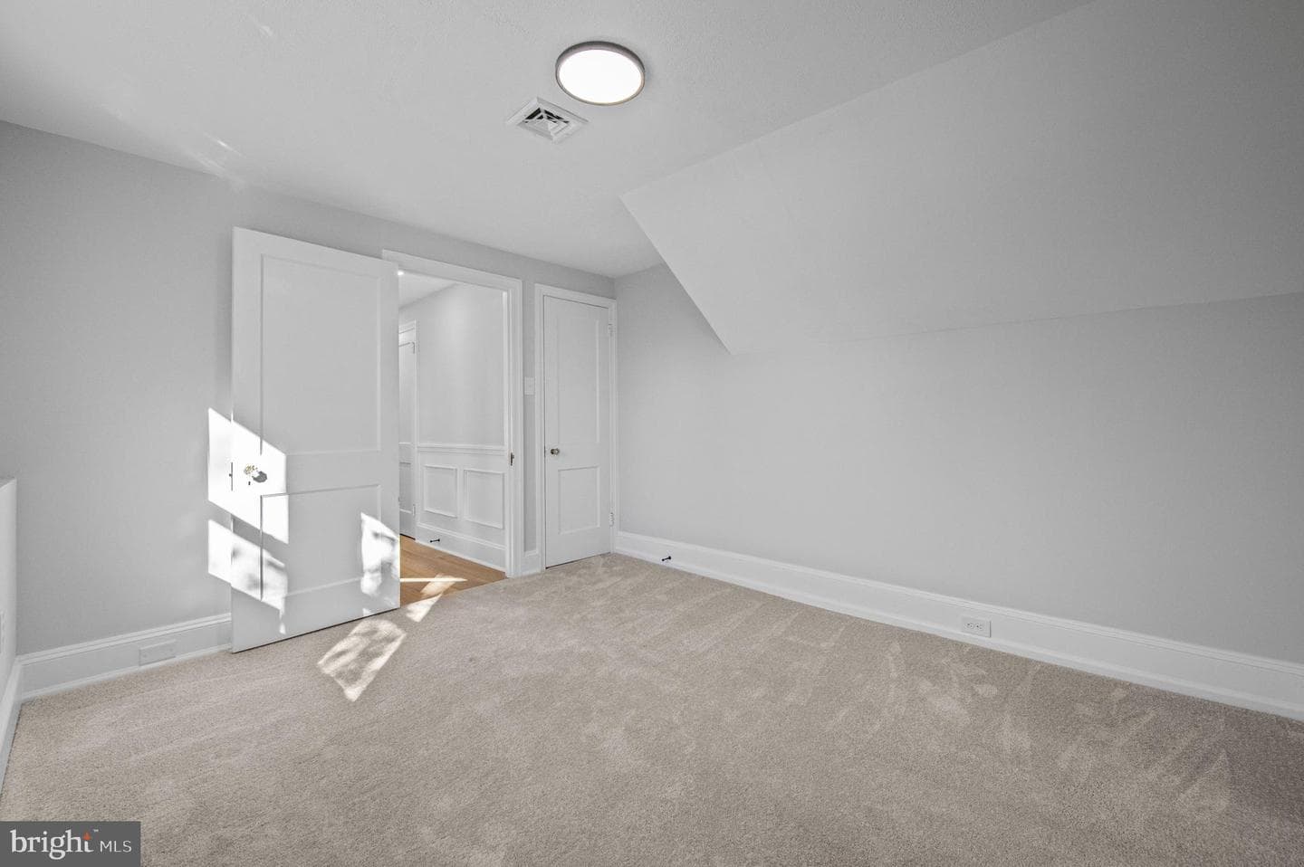 1014 Lansdale Avenue photo 42