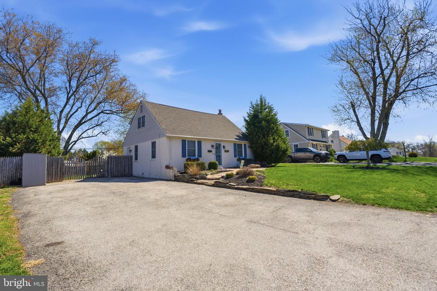 1014 Thrush Lane photo 4