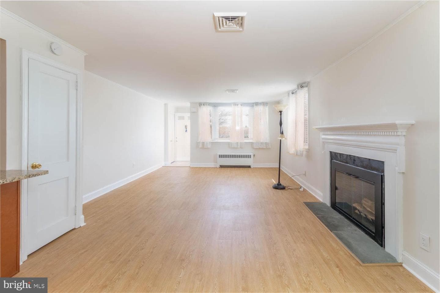 318 Shelmire Street photo 9