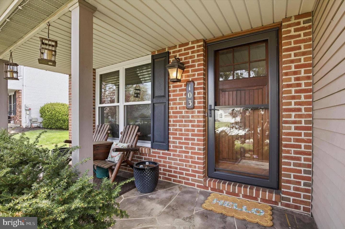 103 Abbey Lane photo 3