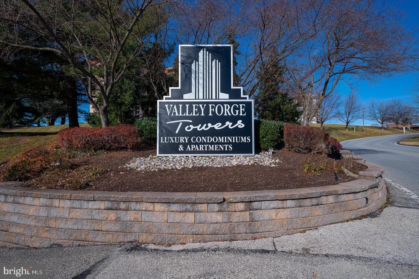 20925 Valley Forge Circle #925 photo 28