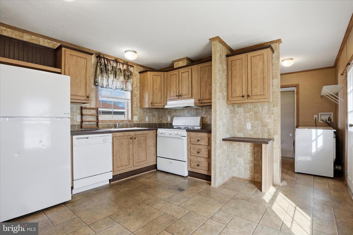 77 Ivy Circle photo 10