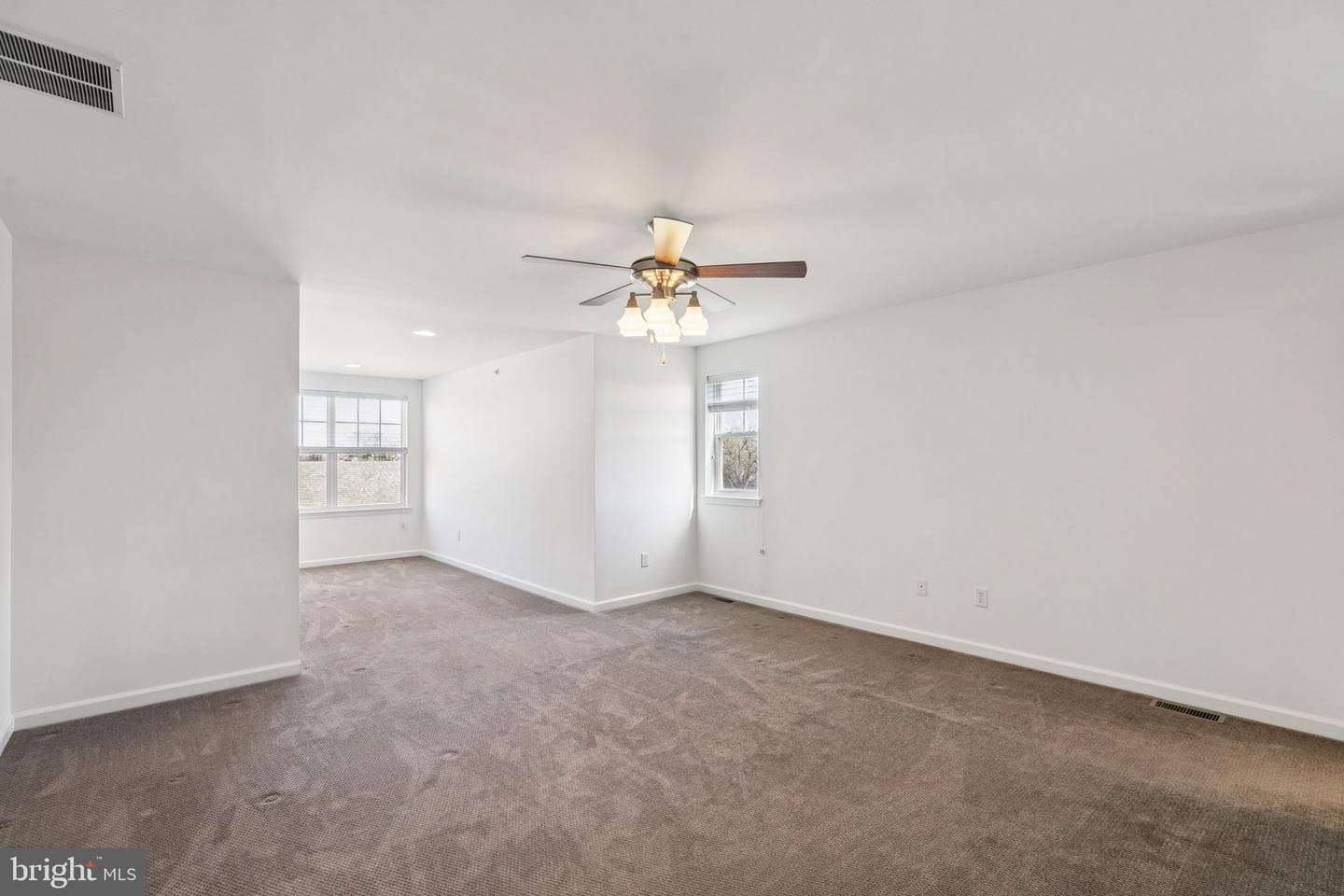 103 Bradbury Drive photo 8