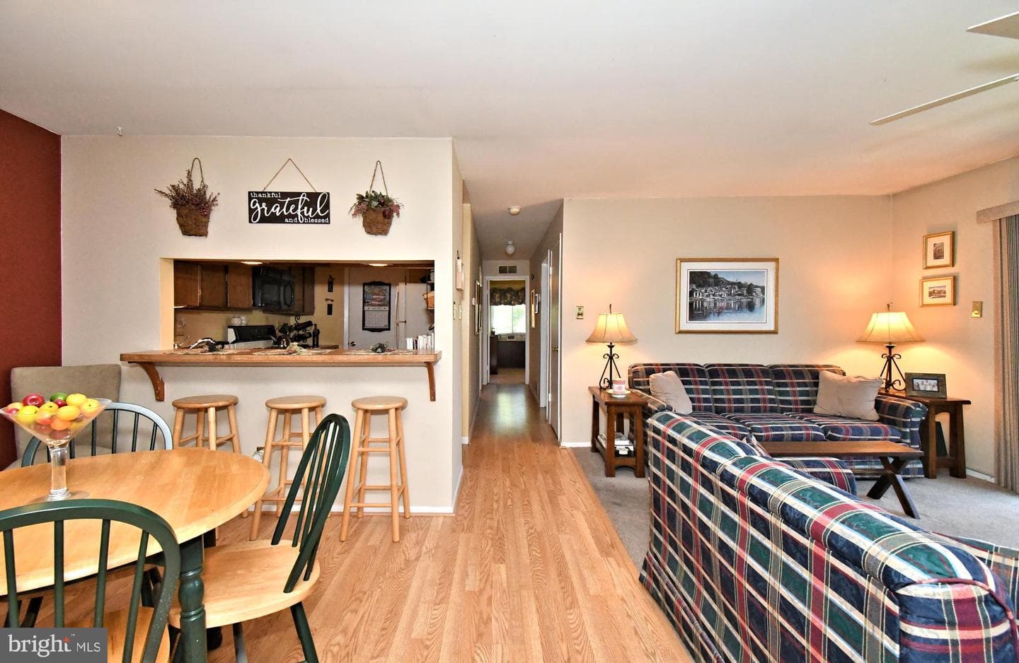 216 Stockton Court photo 3
