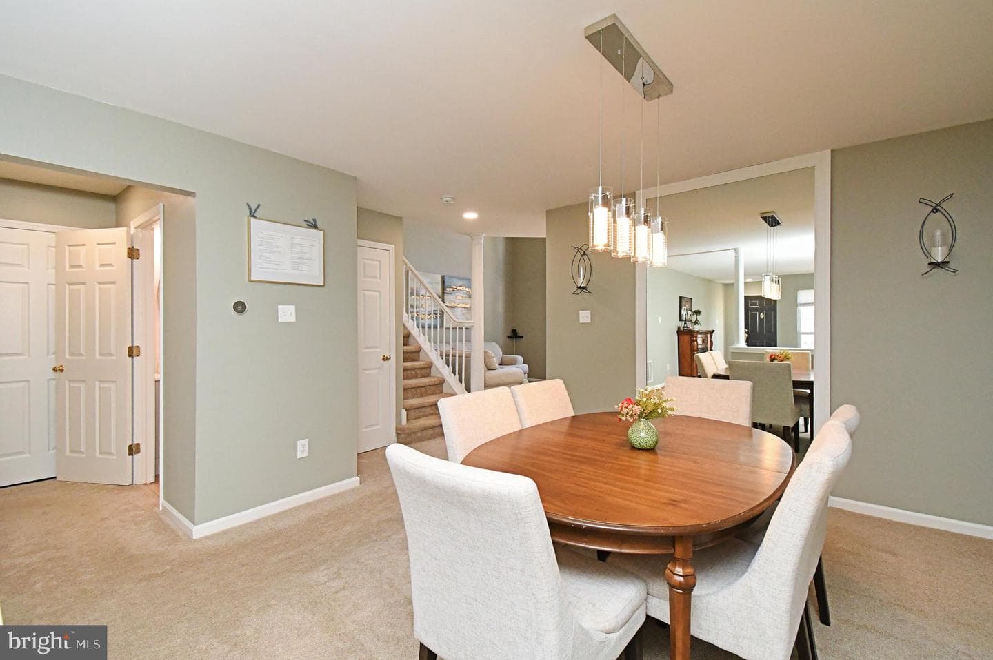 304 Pimlico Way photo 7