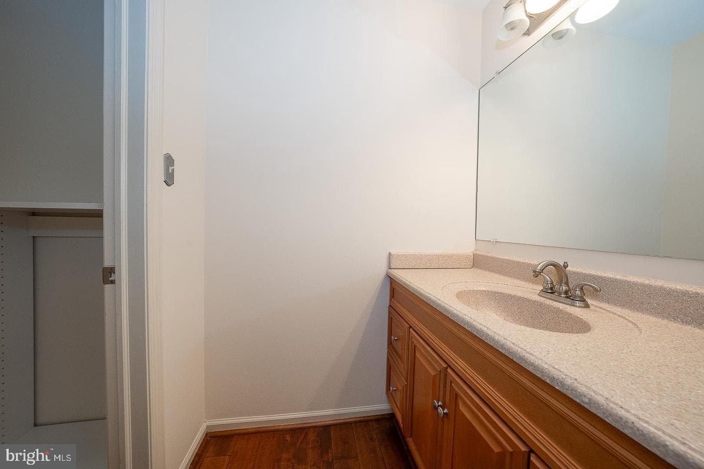 9315 Eagle View Drive photo 34