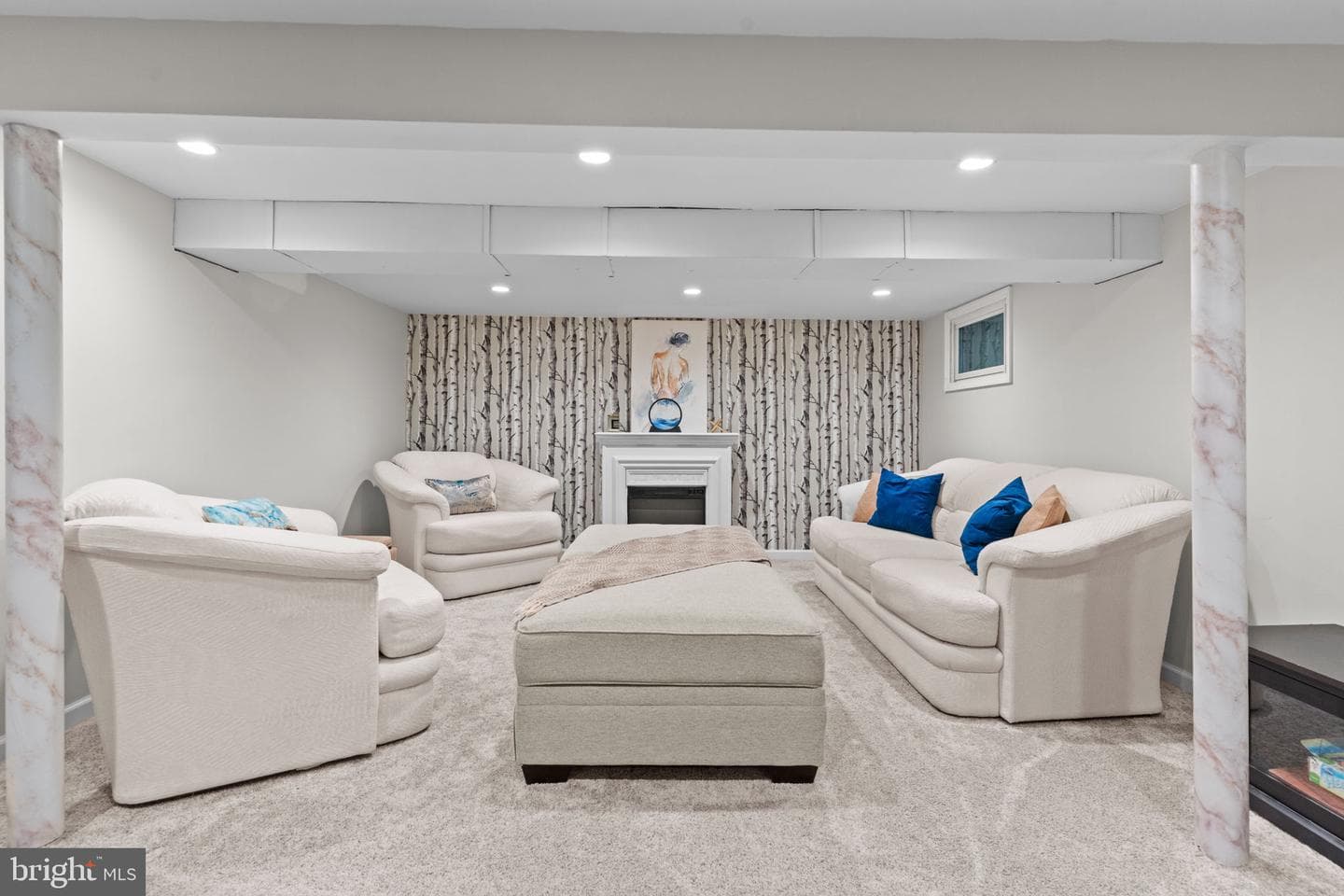 106 Holly Drive photo 3