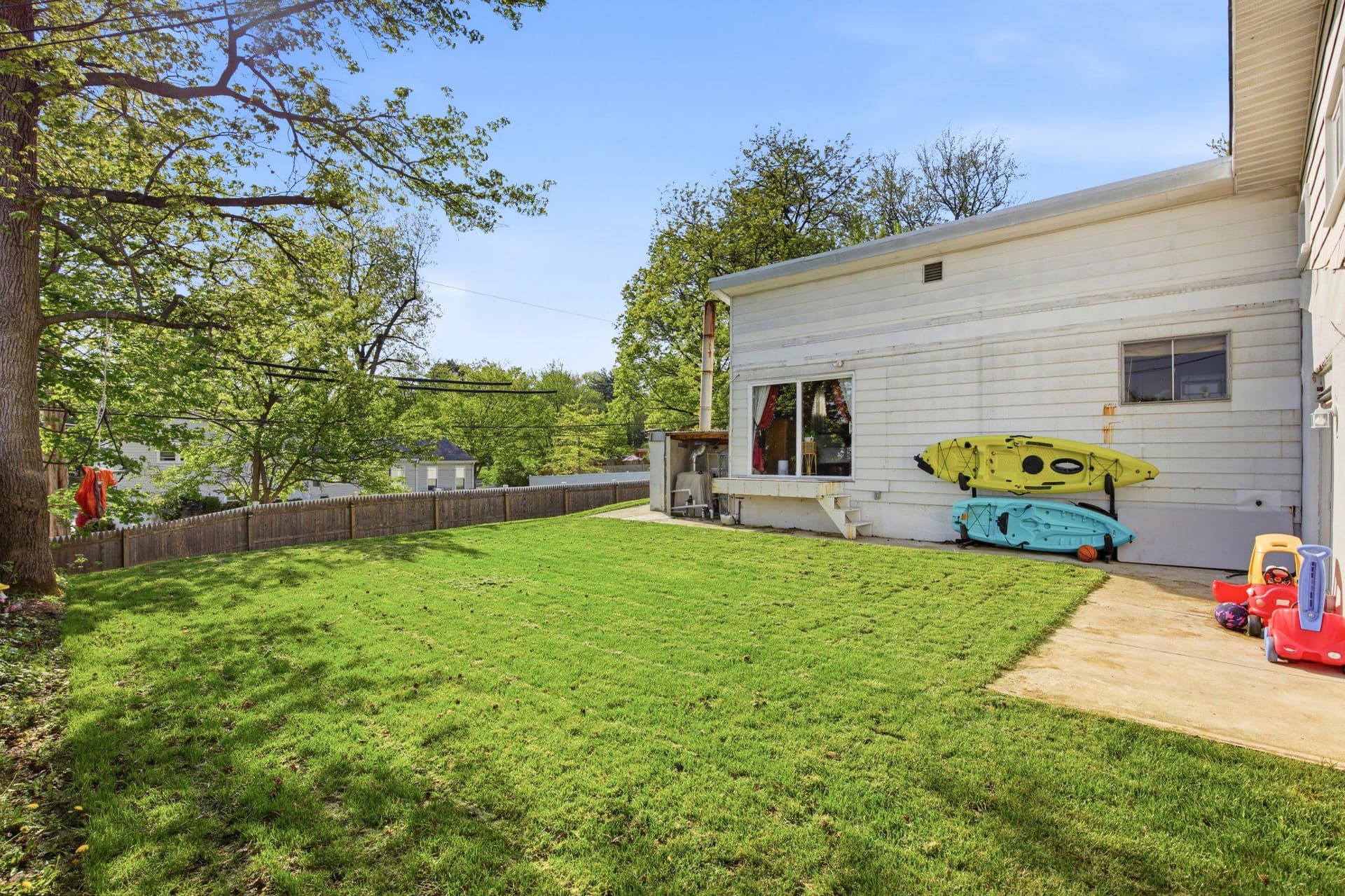 623 Gawain Road photo 14