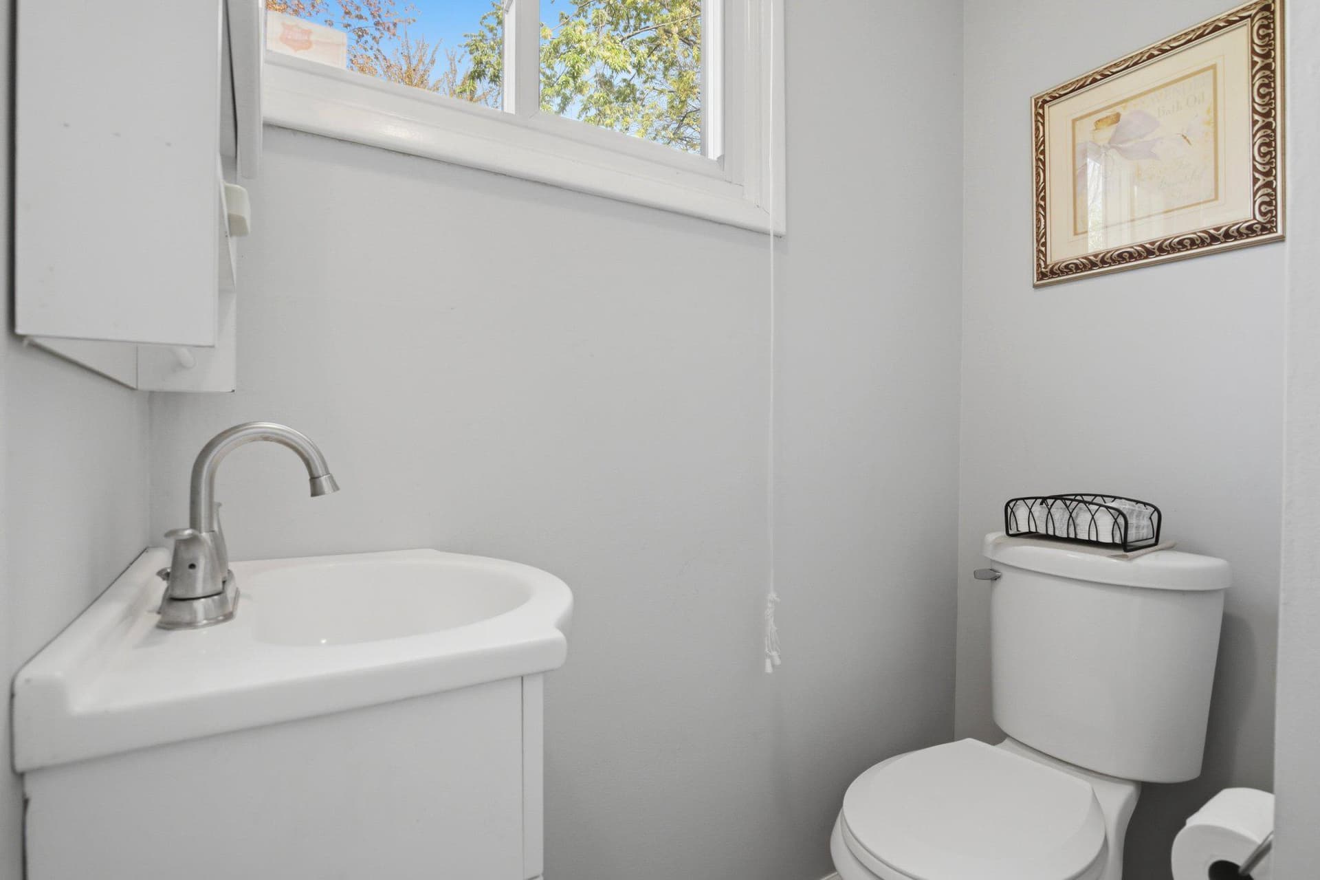 623 Gawain Road photo 5