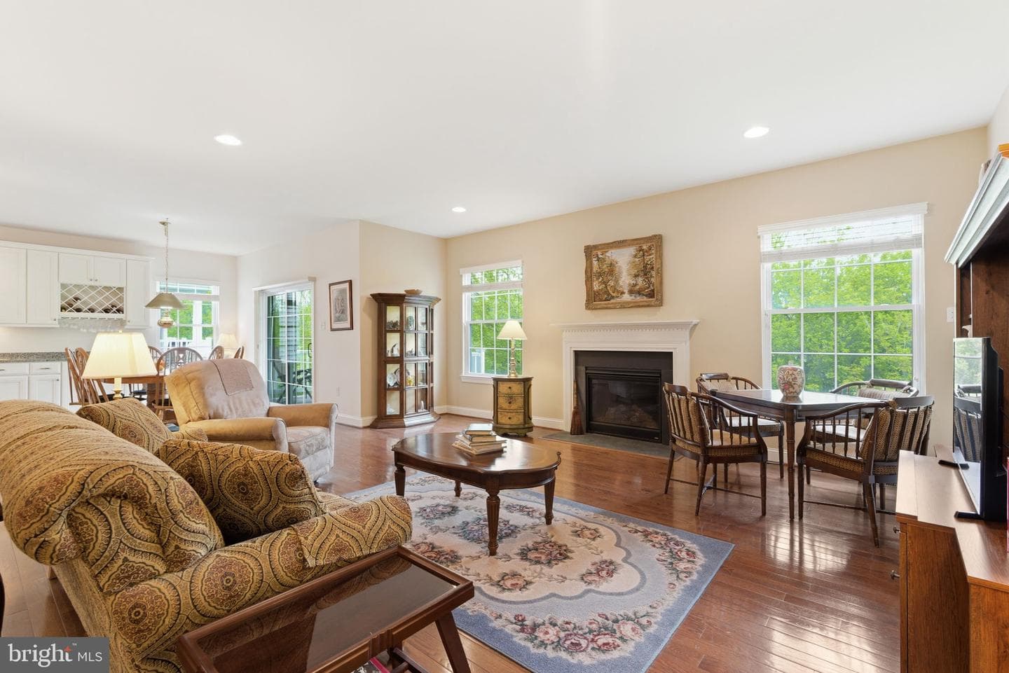126 Bayhill Drive photo 13