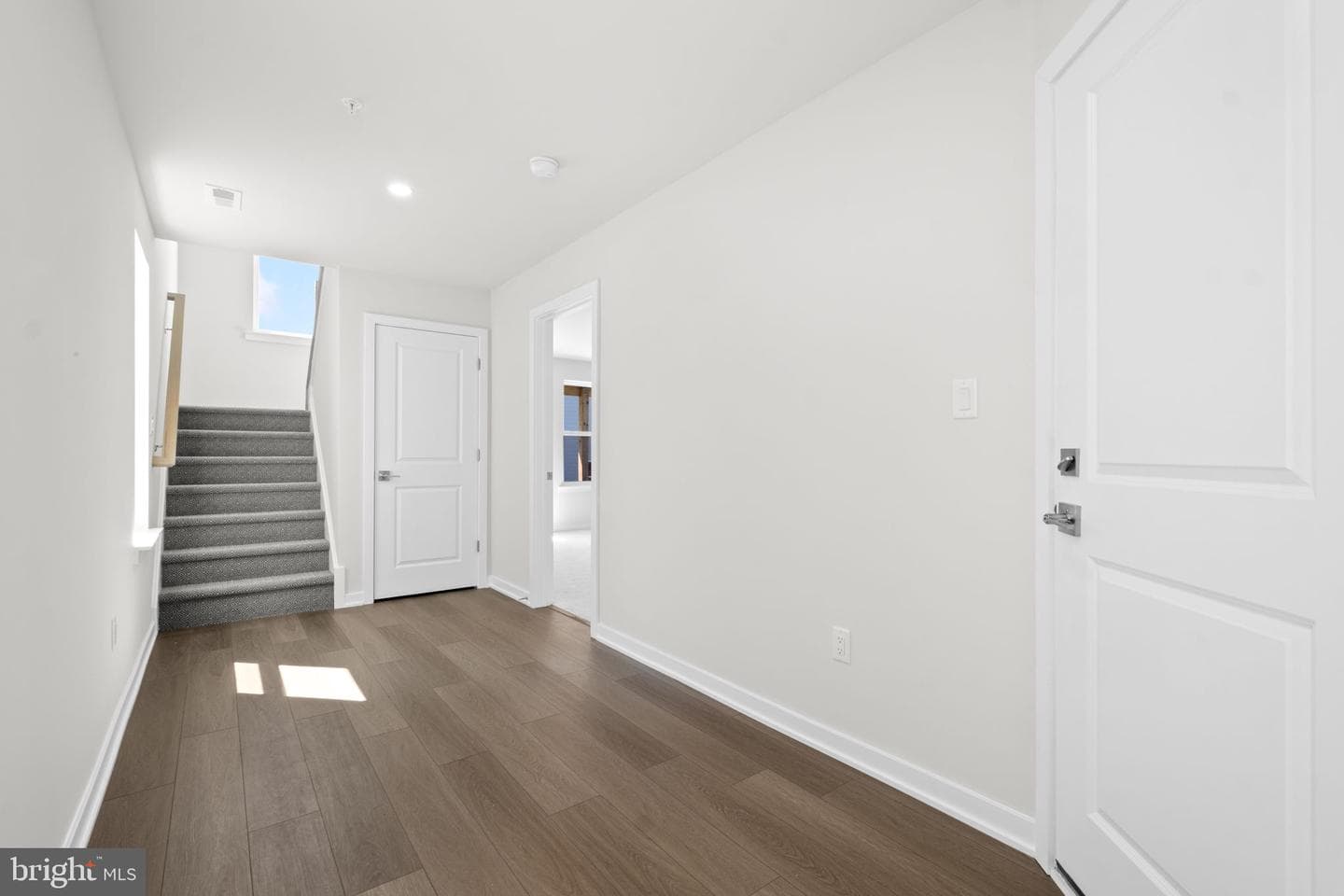254 River Trail photo 9