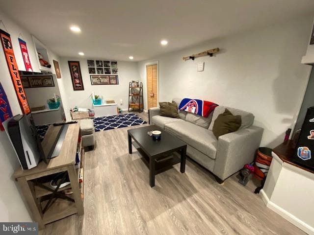 241 Summer Avenue photo 12