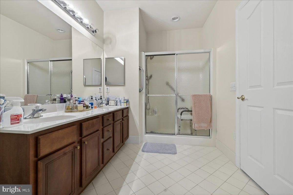 377 Brittany Court photo 19