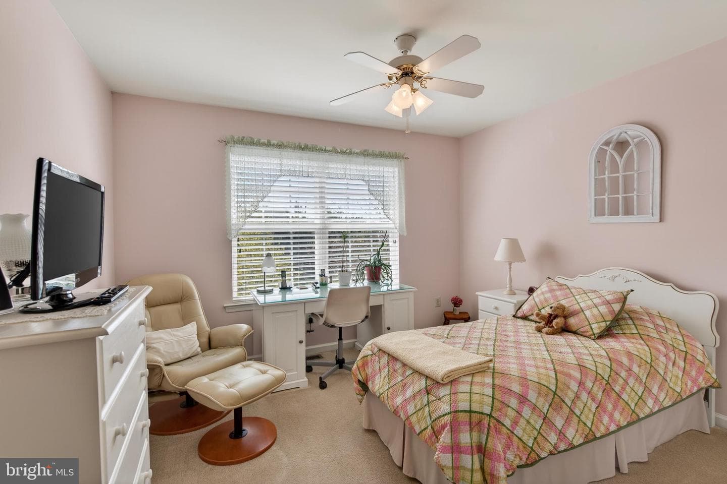 192 Providence Lane photo 42