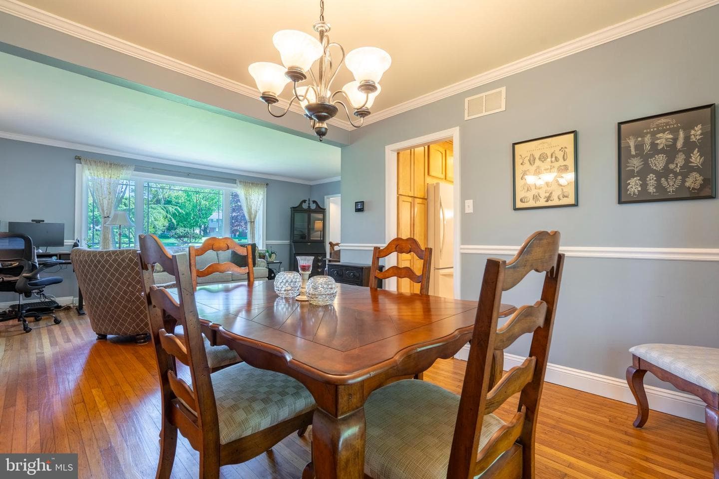 107 Hemlock Drive photo 15