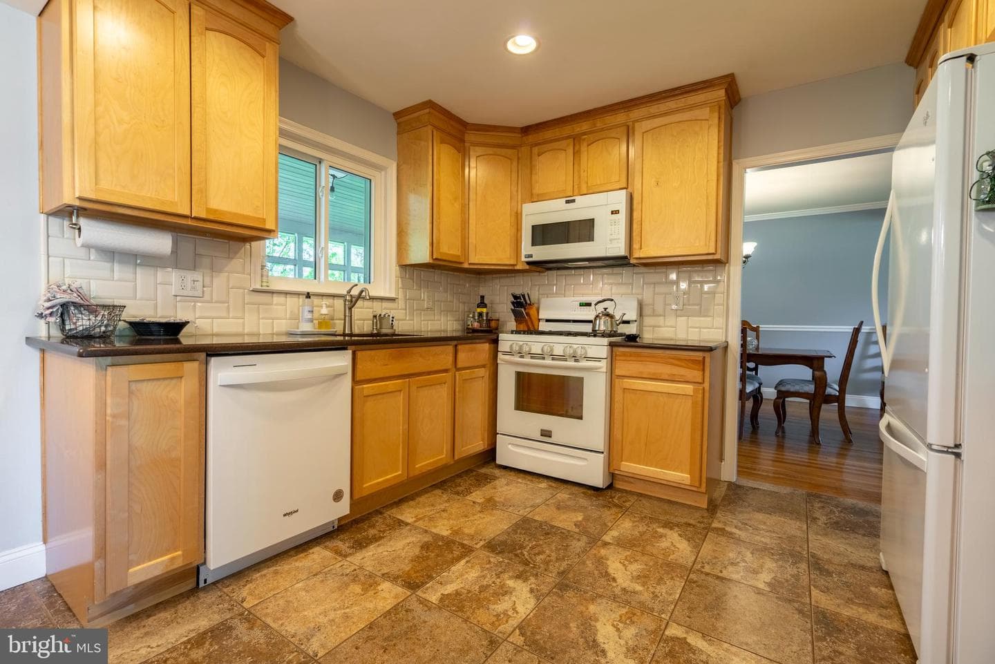 107 Hemlock Drive photo 18