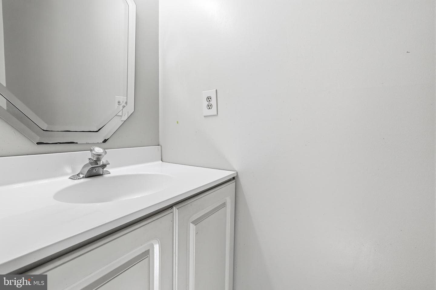 1243 Browning Court photo 23