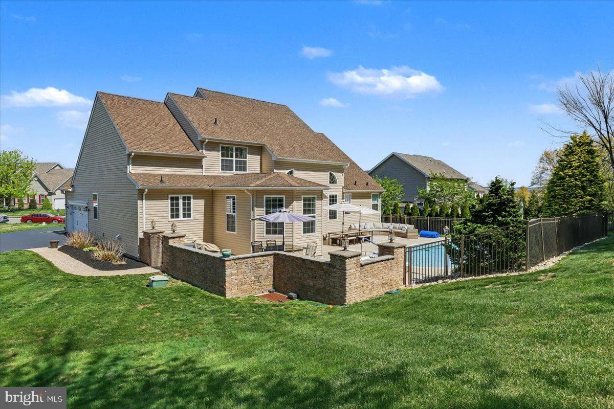 108 Matthew Lane photo 36