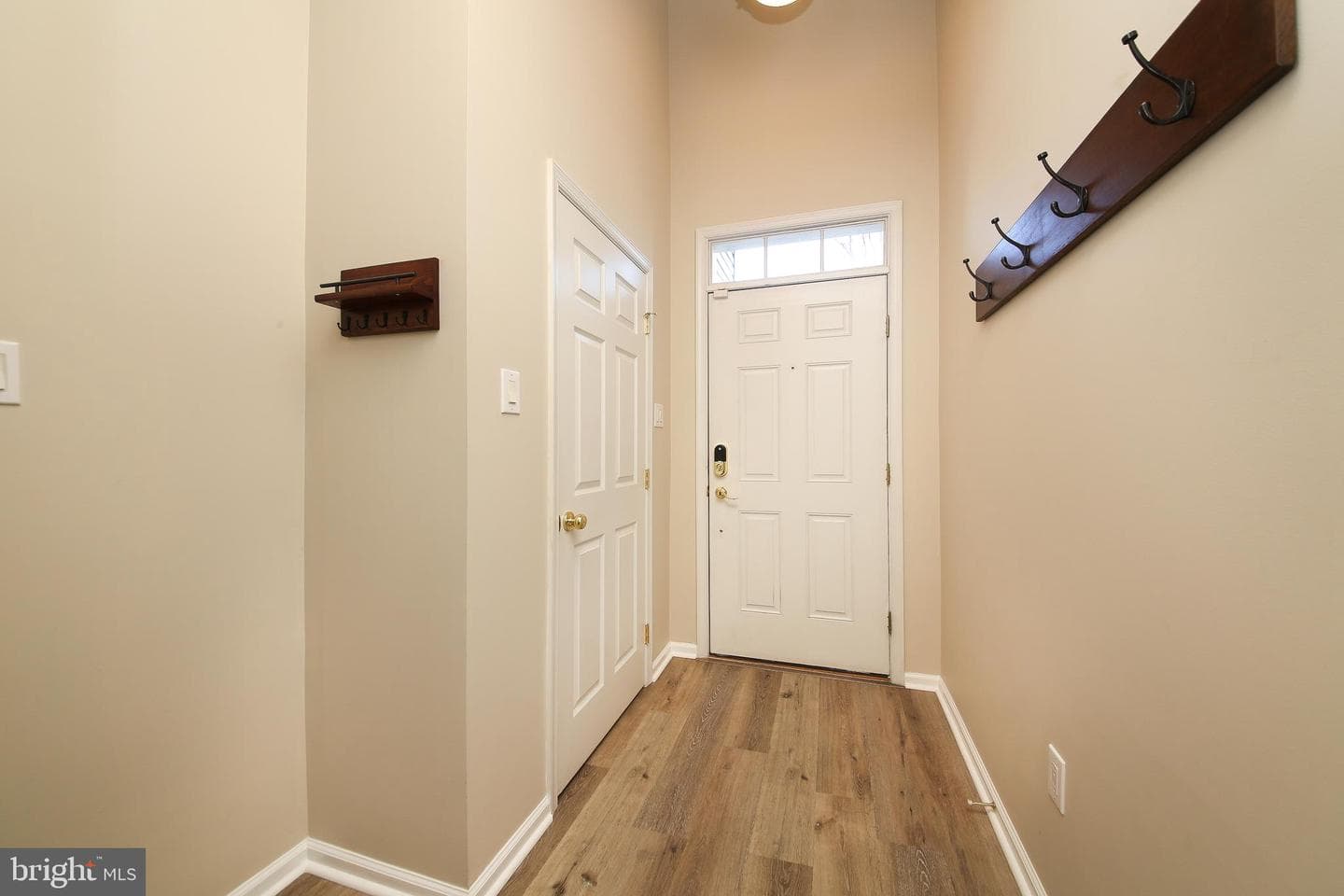 473 Fort Hill Circle photo 2