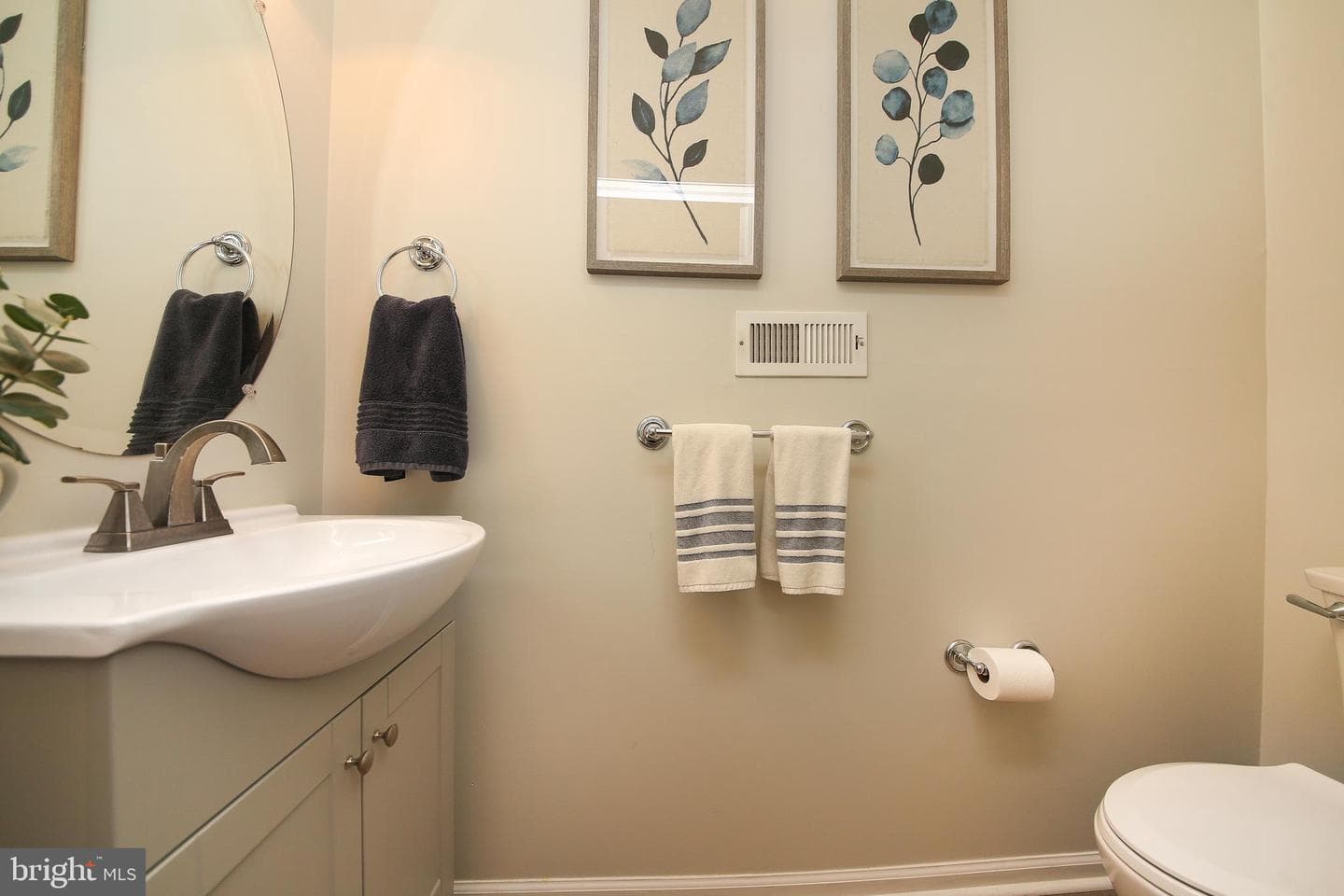 473 Fort Hill Circle photo 3