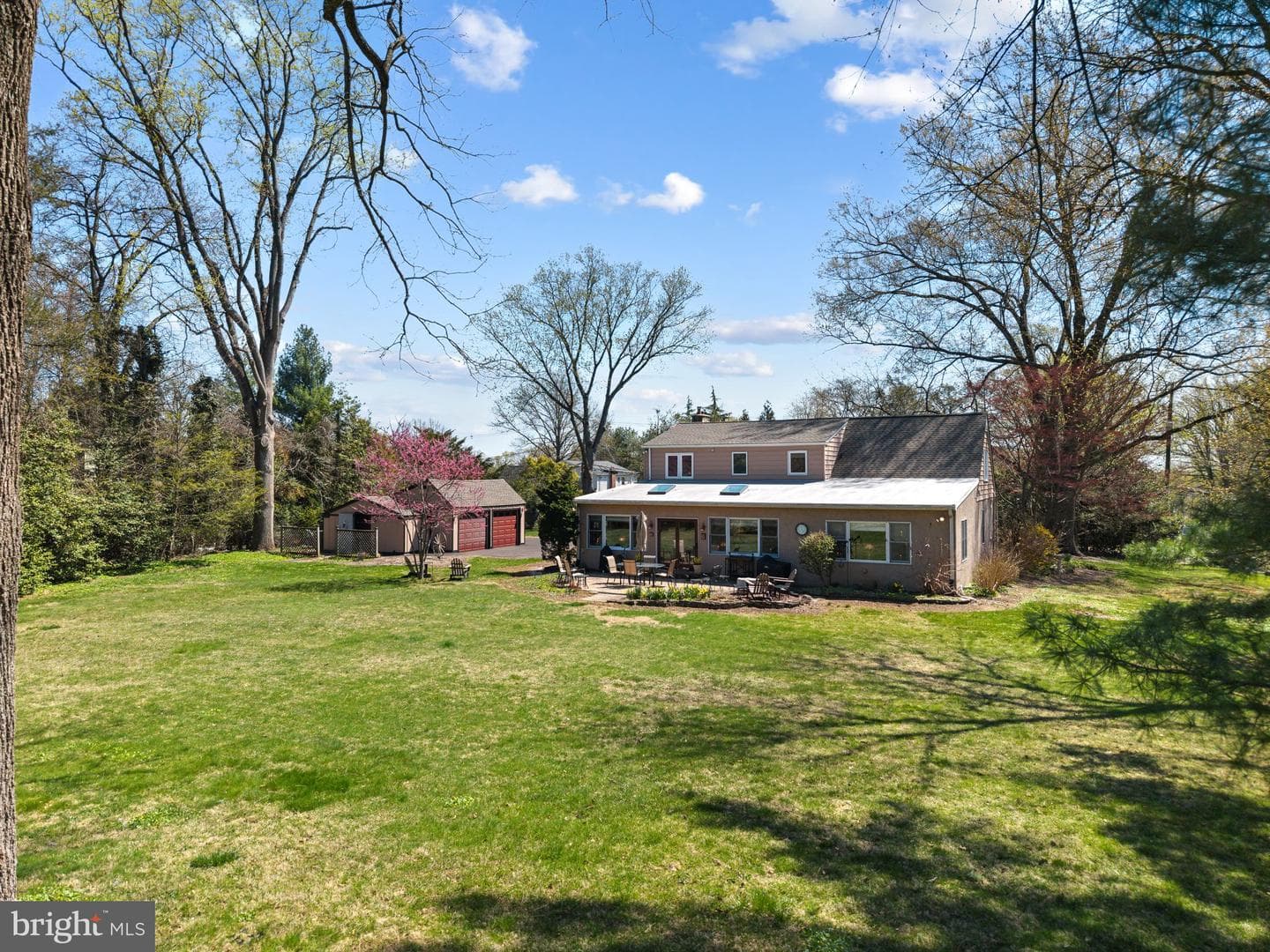 1946 Washington Lane photo 49