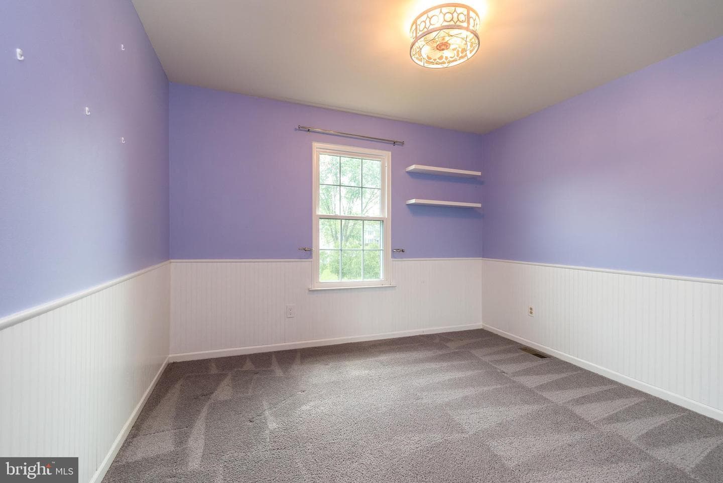 177 Seckel Court photo 42