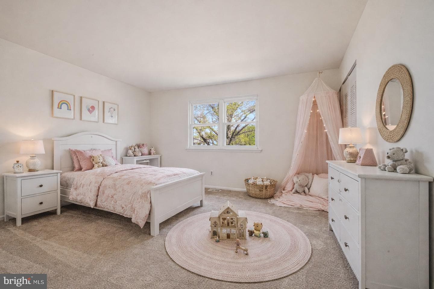 140 Wildflower Drive photo 18