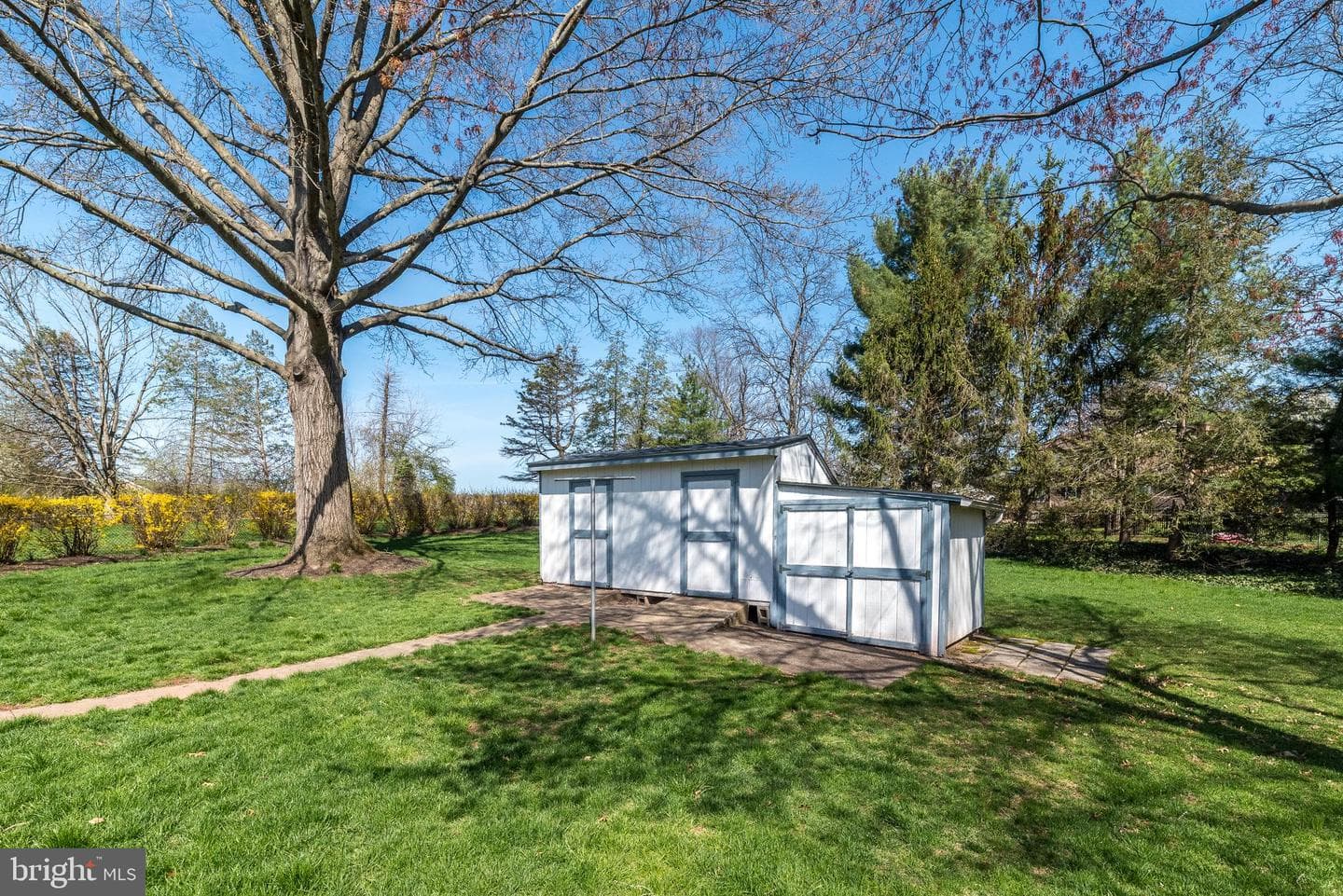 33 Onyx Lane photo 45