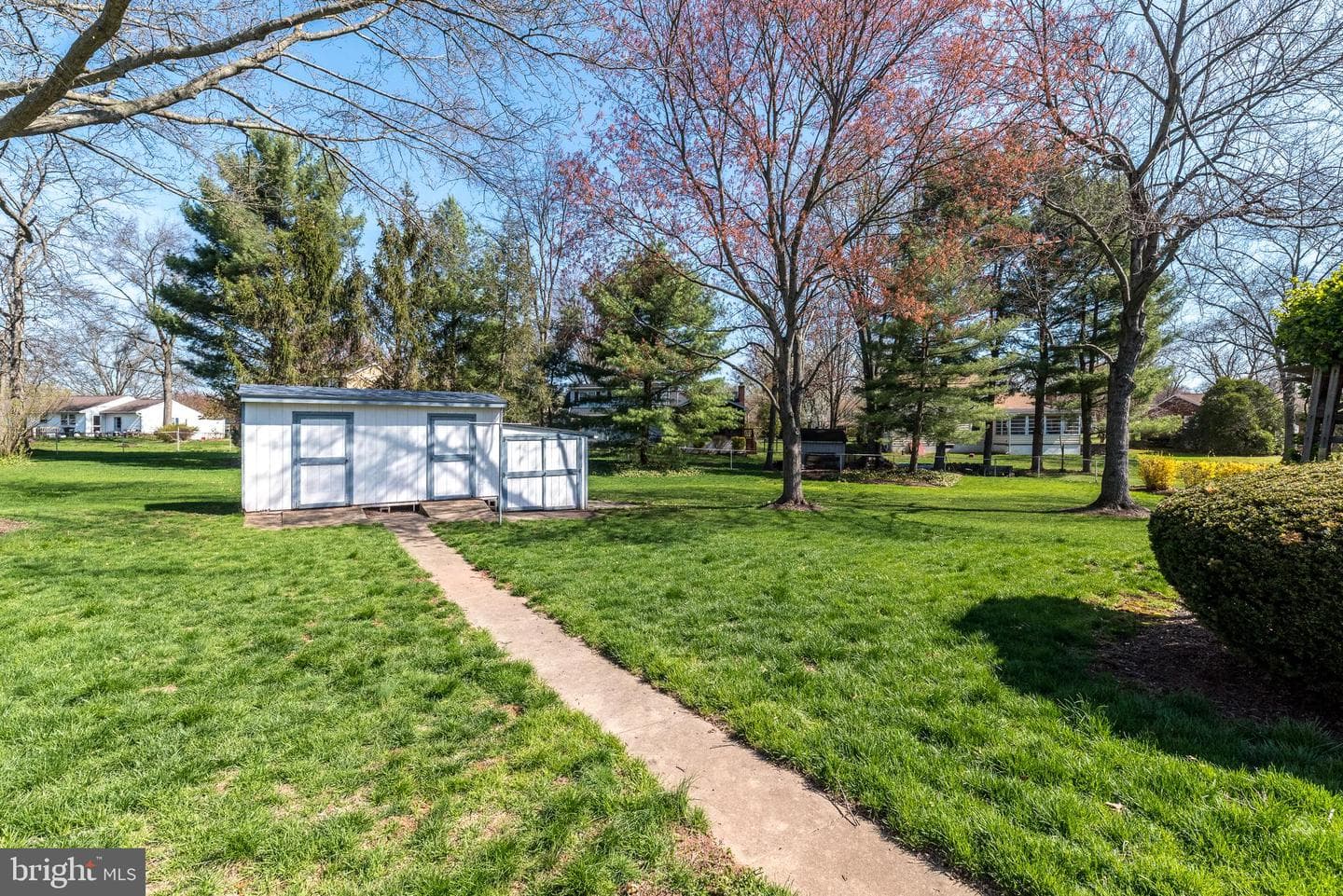 33 Onyx Lane photo 46